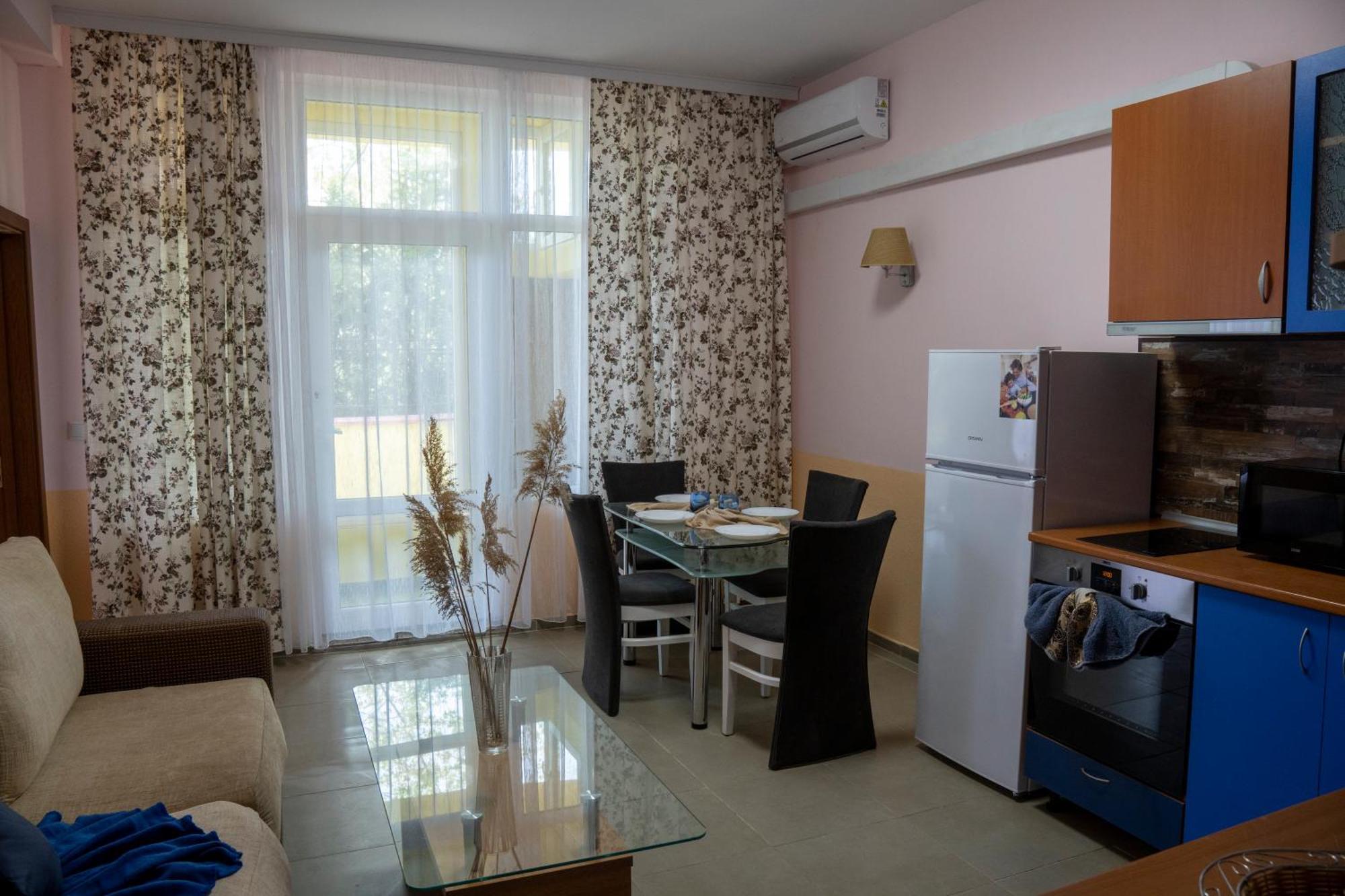 Sunny Apartments Kranevo Phòng bức ảnh