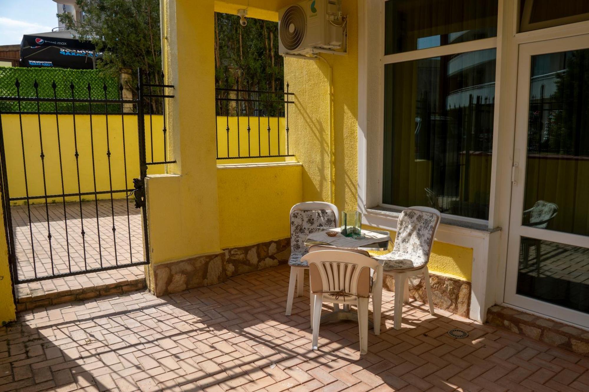 Sunny Apartments Kranevo Phòng bức ảnh